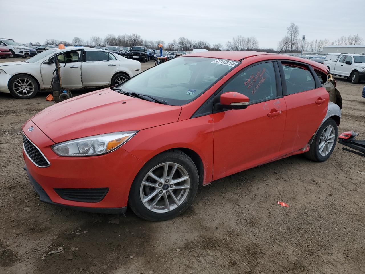 FORD FOCUS 2016 1fadp3k20gl272091