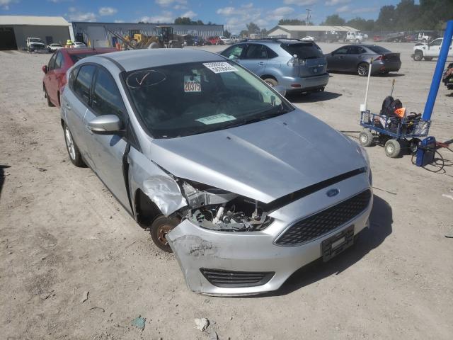 FORD FOCUS SE 2017 1fadp3k20hl271475