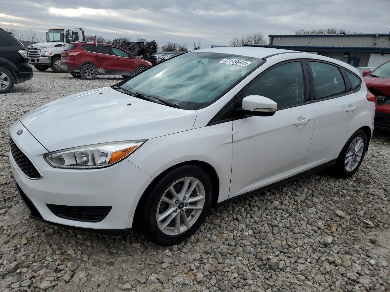 FORD FOCUS 2017 1fadp3k20hl278135