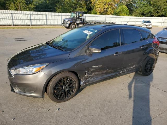 FORD FOCUS SE 2017 1fadp3k20hl315023