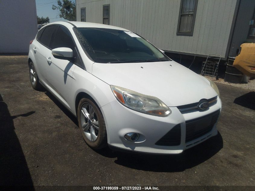 FORD FOCUS 2014 1fadp3k21el131723