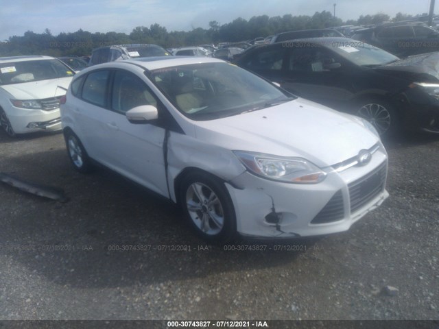 FORD FOCUS 2014 1fadp3k21el275014