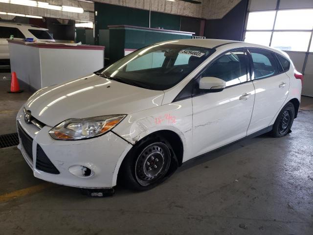 FORD FOCUS SE 2014 1fadp3k21el338130