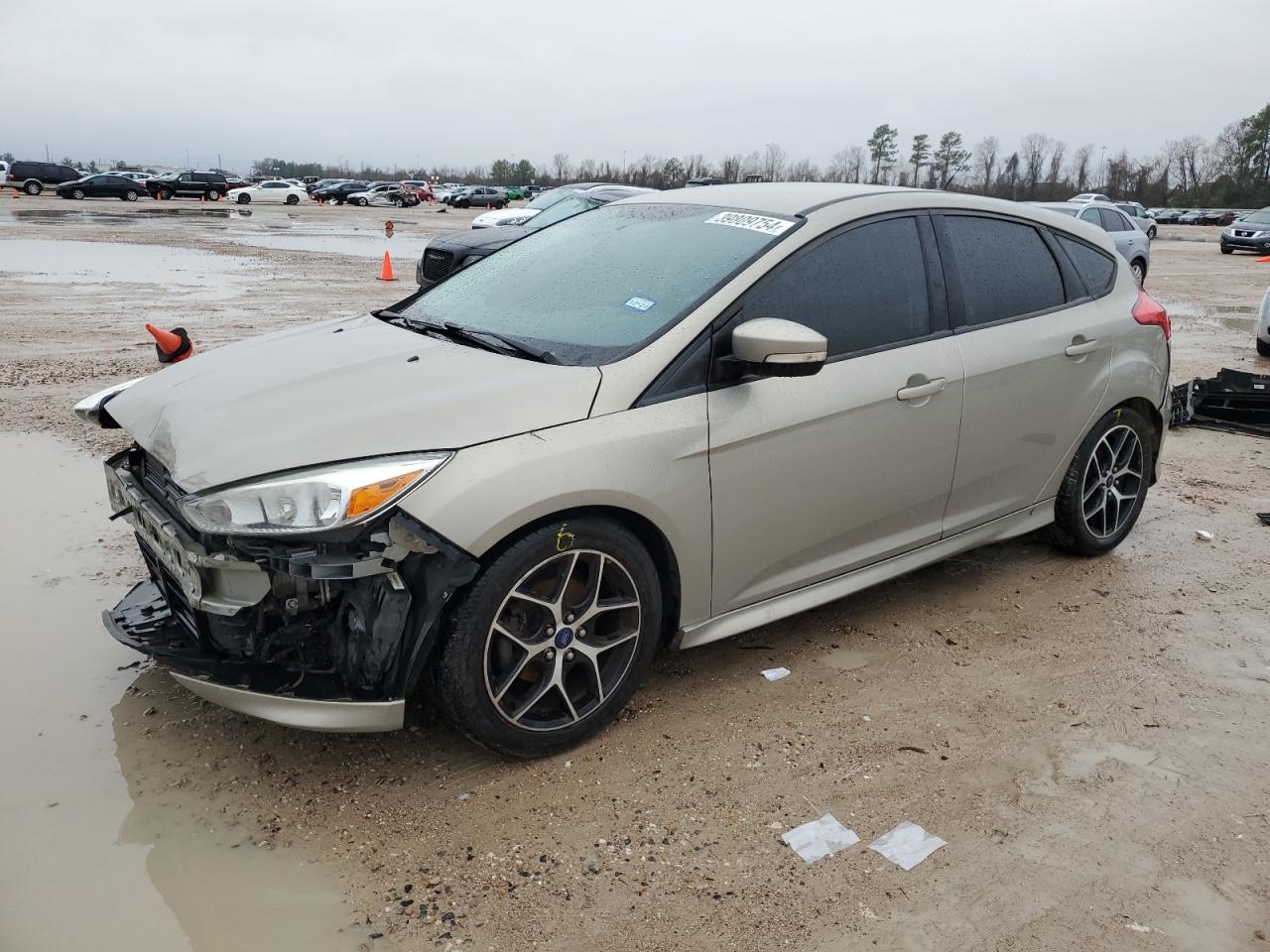 FORD FOCUS 2015 1fadp3k21fl219852