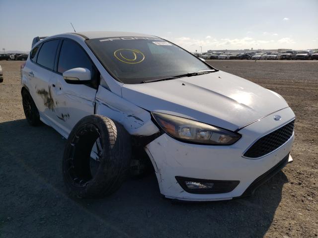 FORD FOCUS SE 2015 1fadp3k21fl302391