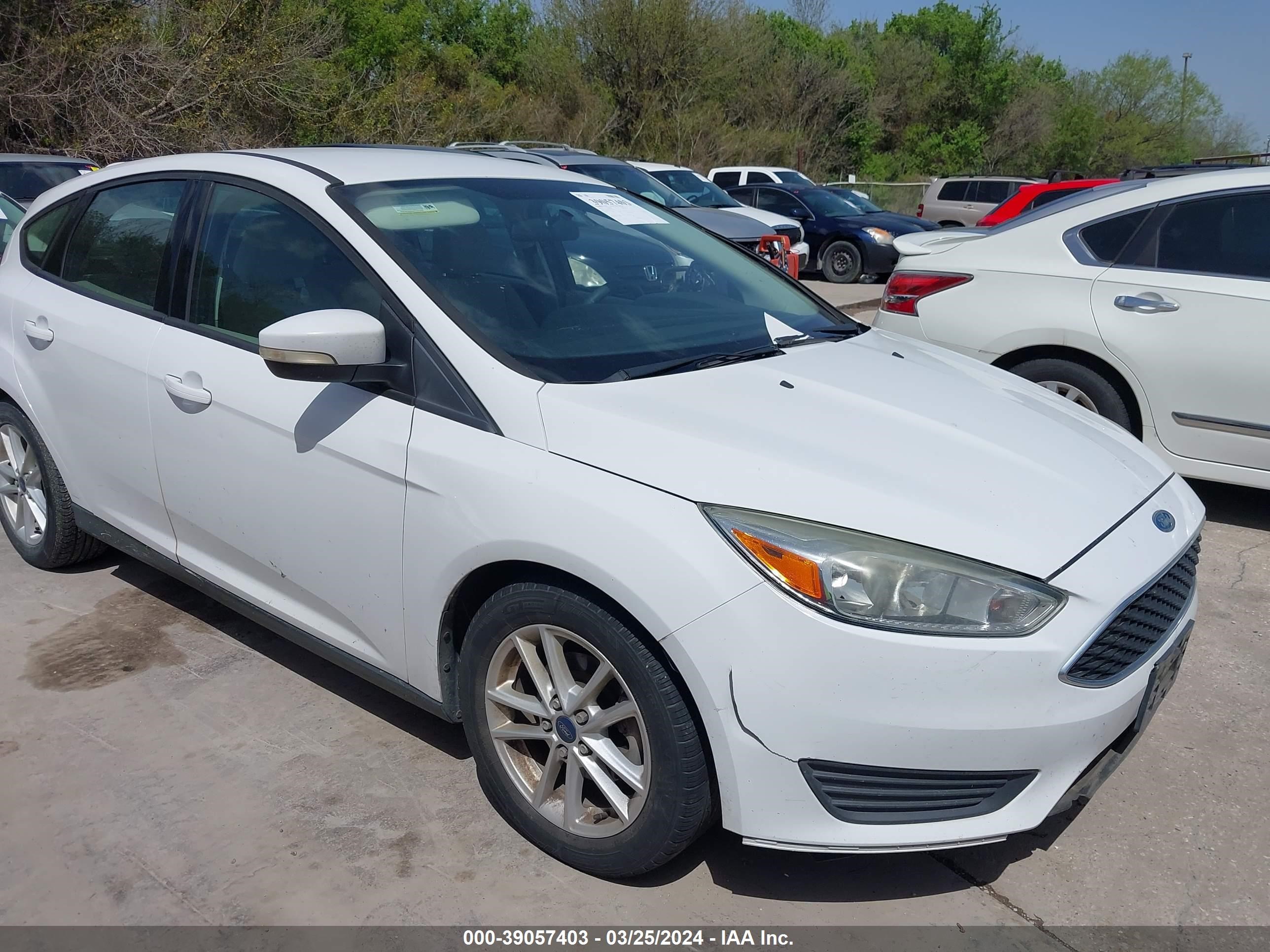 FORD FOCUS 2015 1fadp3k21fl330126