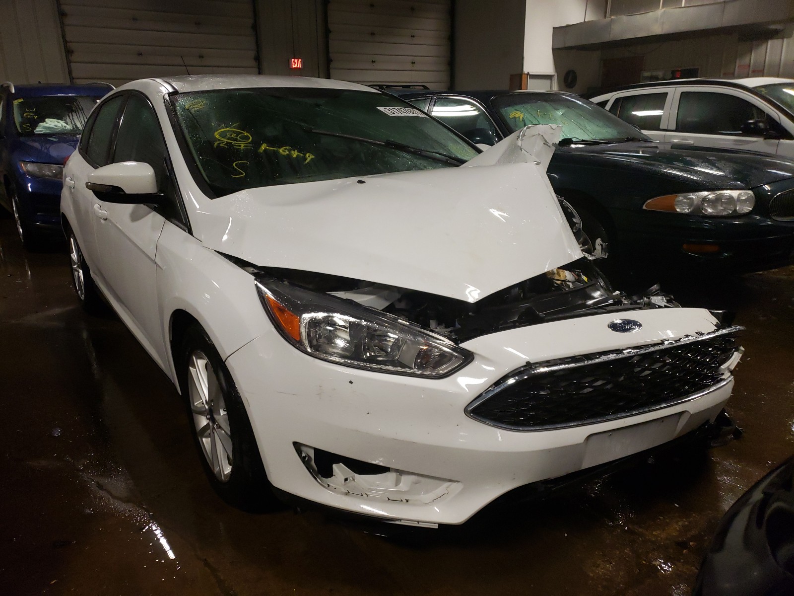 FORD FOCUS SE 2015 1fadp3k21fl366690