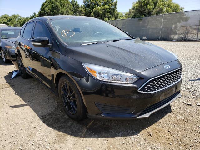 FORD FOCUS SE 2017 1fadp3k21hl218042