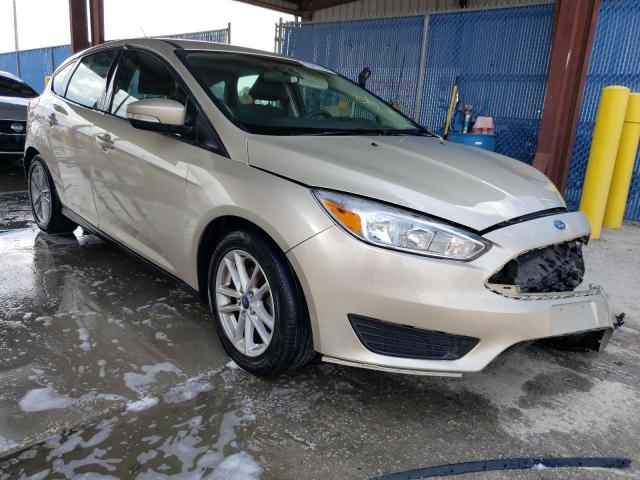 FORD FOCUS SE 2017 1fadp3k21hl311319