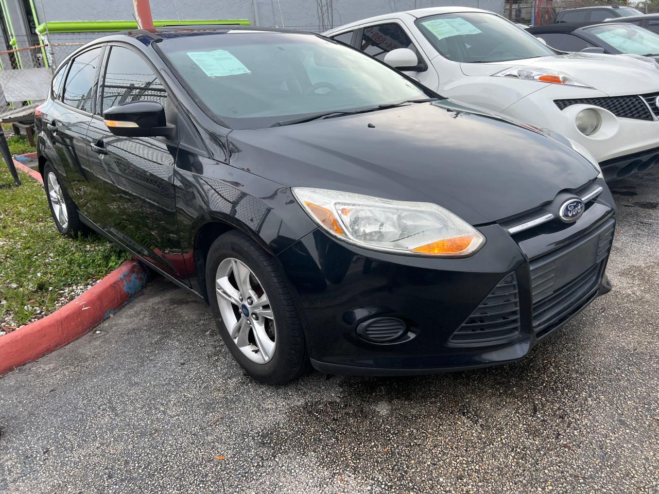 FORD FOCUS 2014 1fadp3k22el158400