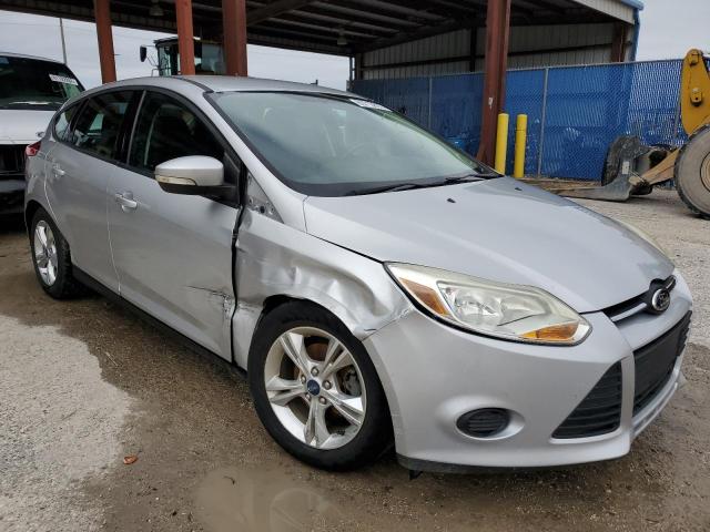 FORD FOCUS SE 2014 1fadp3k22el233628