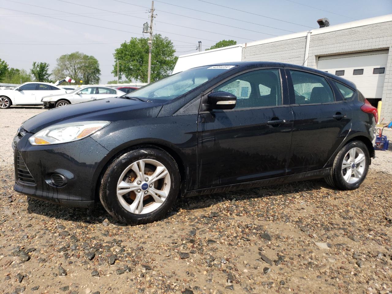 FORD FOCUS 2014 1fadp3k22el276432