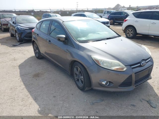 FORD FOCUS 2014 1fadp3k22el381312