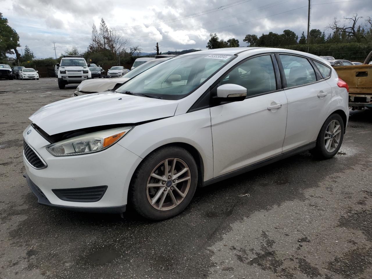 FORD FOCUS 2015 1fadp3k22fl281969