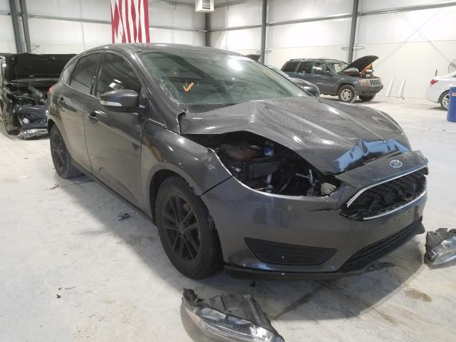 FORD FOCUS SE 2017 1fadp3k22hl205445