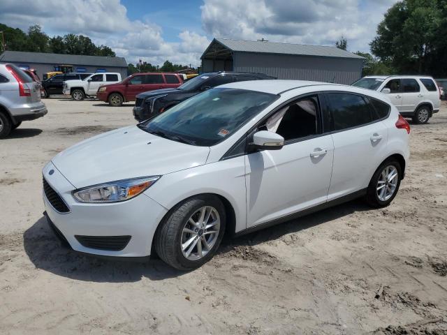 FORD FOCUS SE 2017 1fadp3k22hl208569