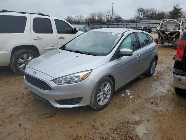 FORD FOCUS SE 2017 1fadp3k22hl312138