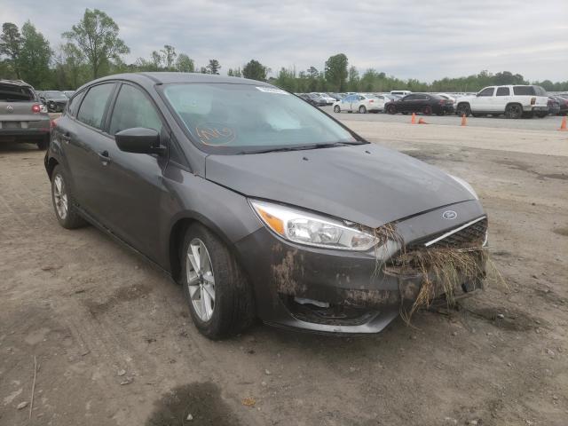 FORD FOCUS SE 2018 1fadp3k22jl206424