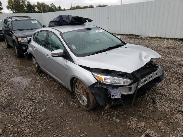 FORD FOCUS SE 2018 1fadp3k22jl258605