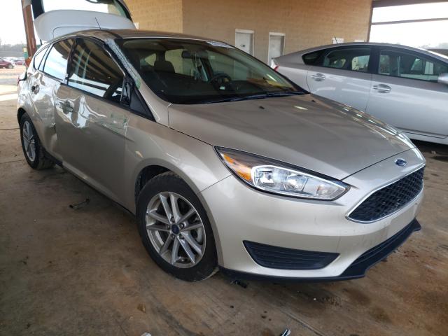 FORD FOCUS SE 2018 1fadp3k22jl319063