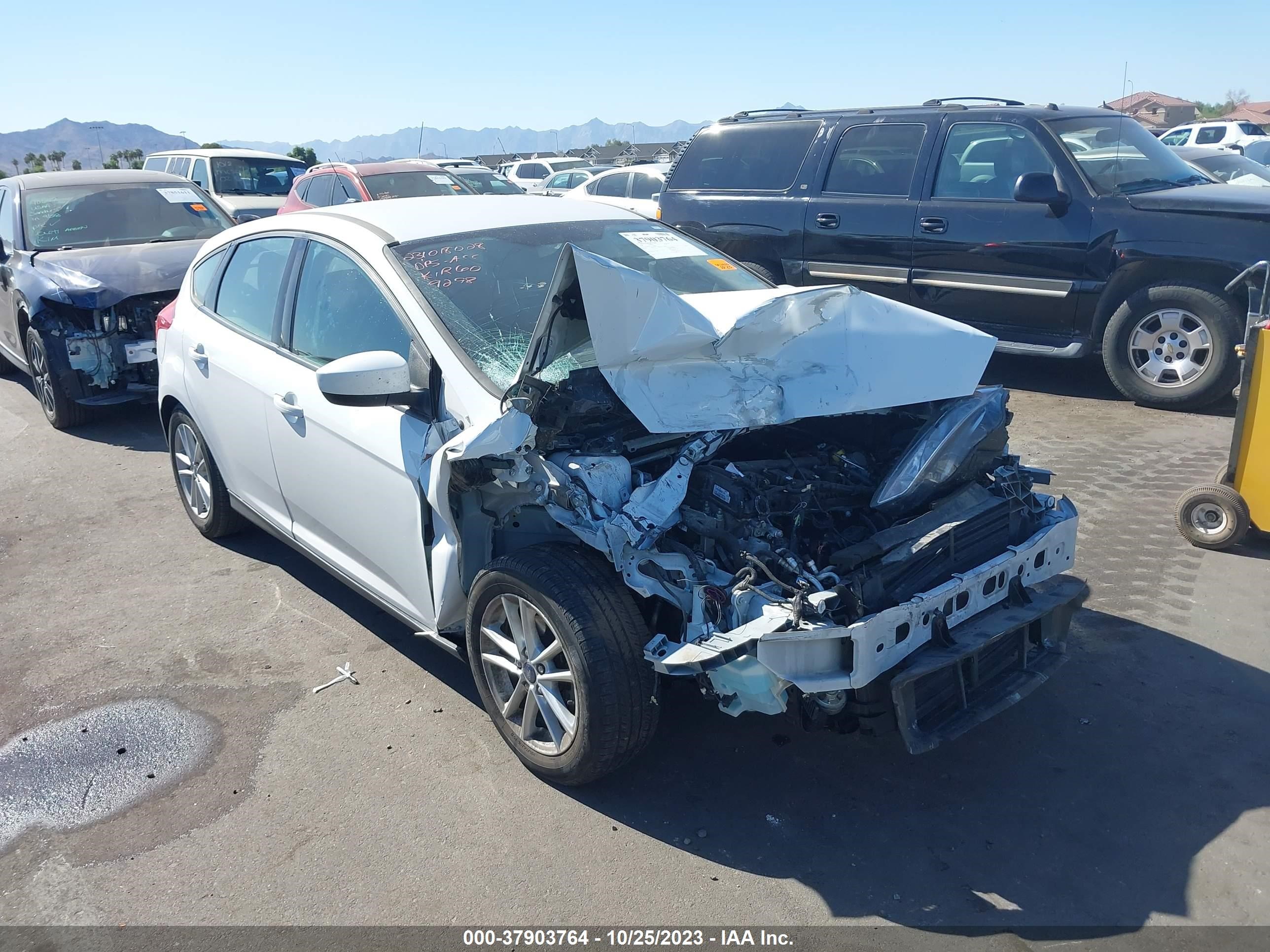 FORD FOCUS 2018 1fadp3k22jl329298