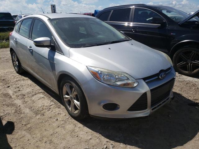 FORD FOCUS SE 2013 1fadp3k23dl321232