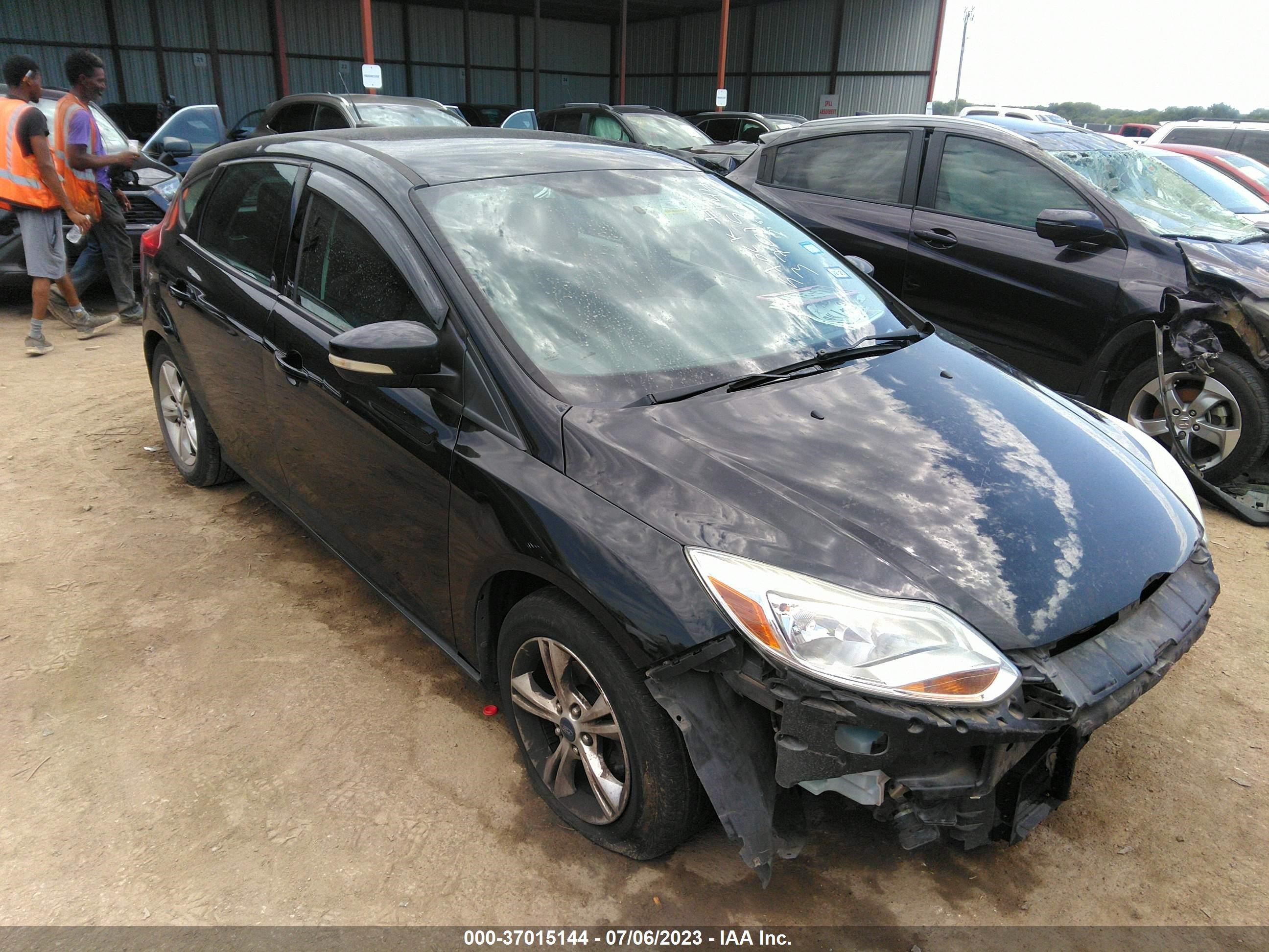 FORD FOCUS 2014 1fadp3k23el128290