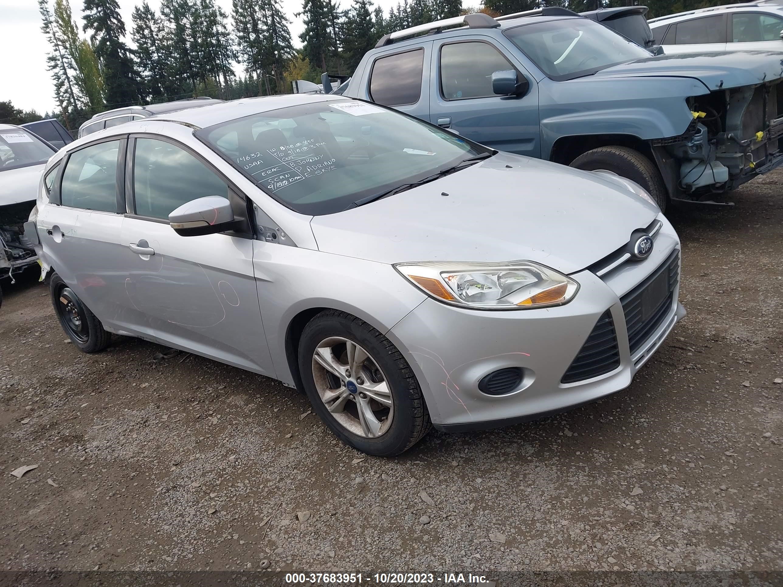 FORD FOCUS 2014 1fadp3k23el160477