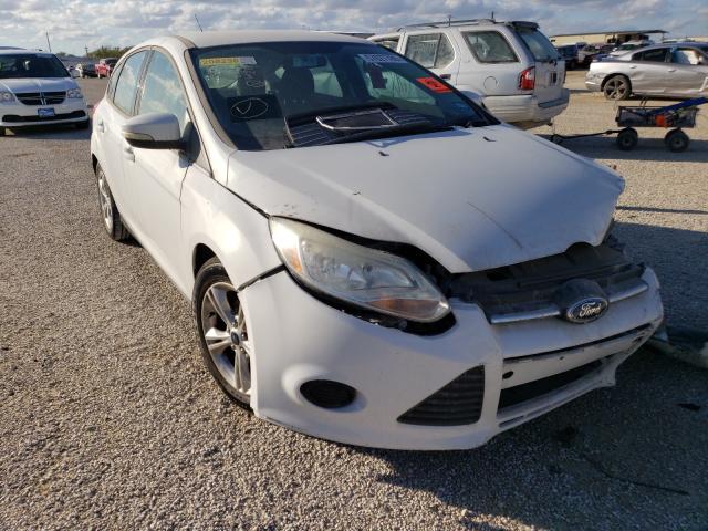 FORD FOCUS SE 2014 1fadp3k23el171043