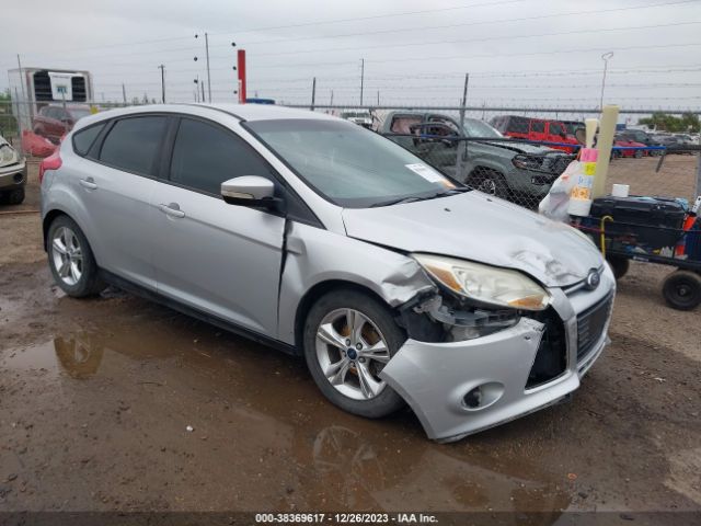 FORD FOCUS 2014 1fadp3k23el175223