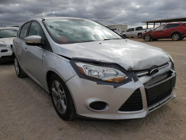 FORD FOCUS SE 2014 1fadp3k23el268520