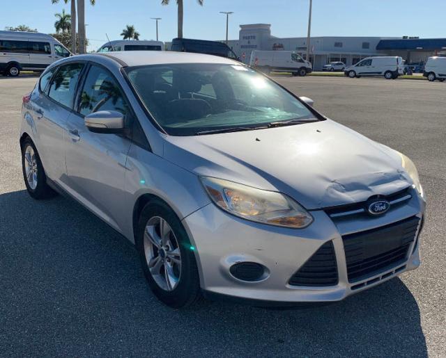 FORD FOCUS SE 2014 1fadp3k23el325735