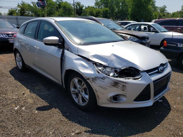 FORD FOCUS SE 2014 1fadp3k23el372005