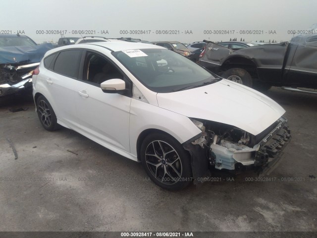 FORD FOCUS 2015 1fadp3k23fl315028