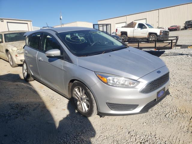 FORD FOCUS SE 2015 1fadp3k23fl328717