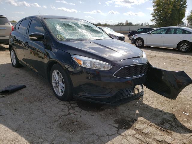 FORD FOCUS SE 2017 1fadp3k23hl233044