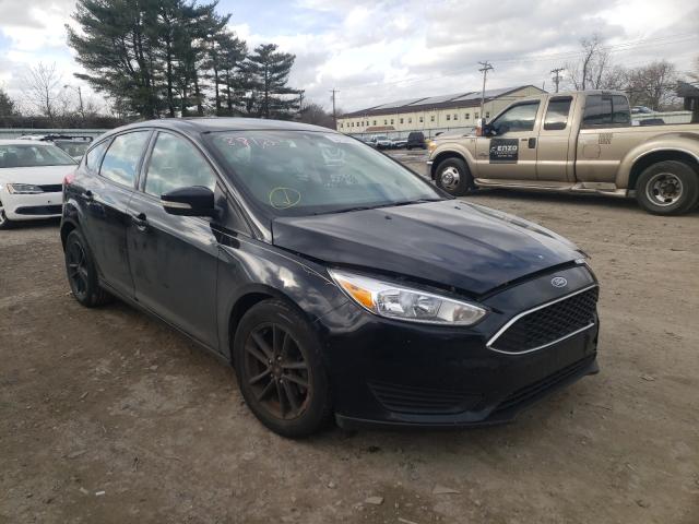 FORD FOCUS SE 2017 1fadp3k23hl280171