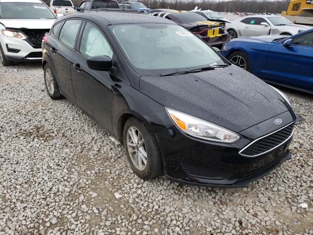 FORD FOCUS SE 2018 1fadp3k23jl308038