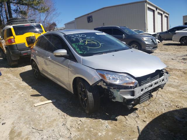 FORD FOCUS SE 2014 1fadp3k24el303310