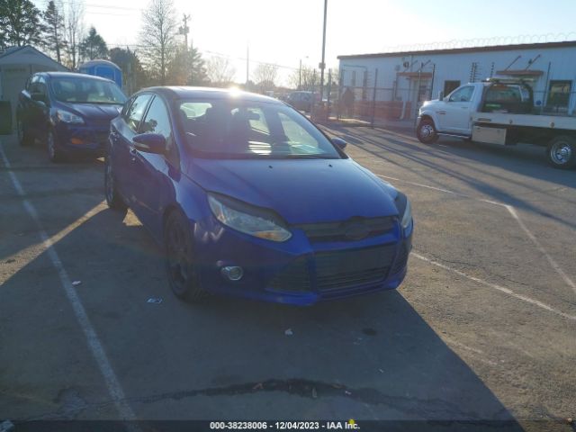 FORD FOCUS 2014 1fadp3k24el443857