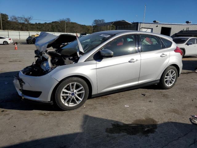 FORD FOCUS SE 2017 1fadp3k24hl316966