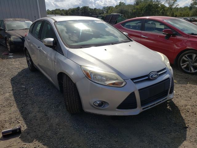 FORD FOCUS SE 2014 1fadp3k25el212031