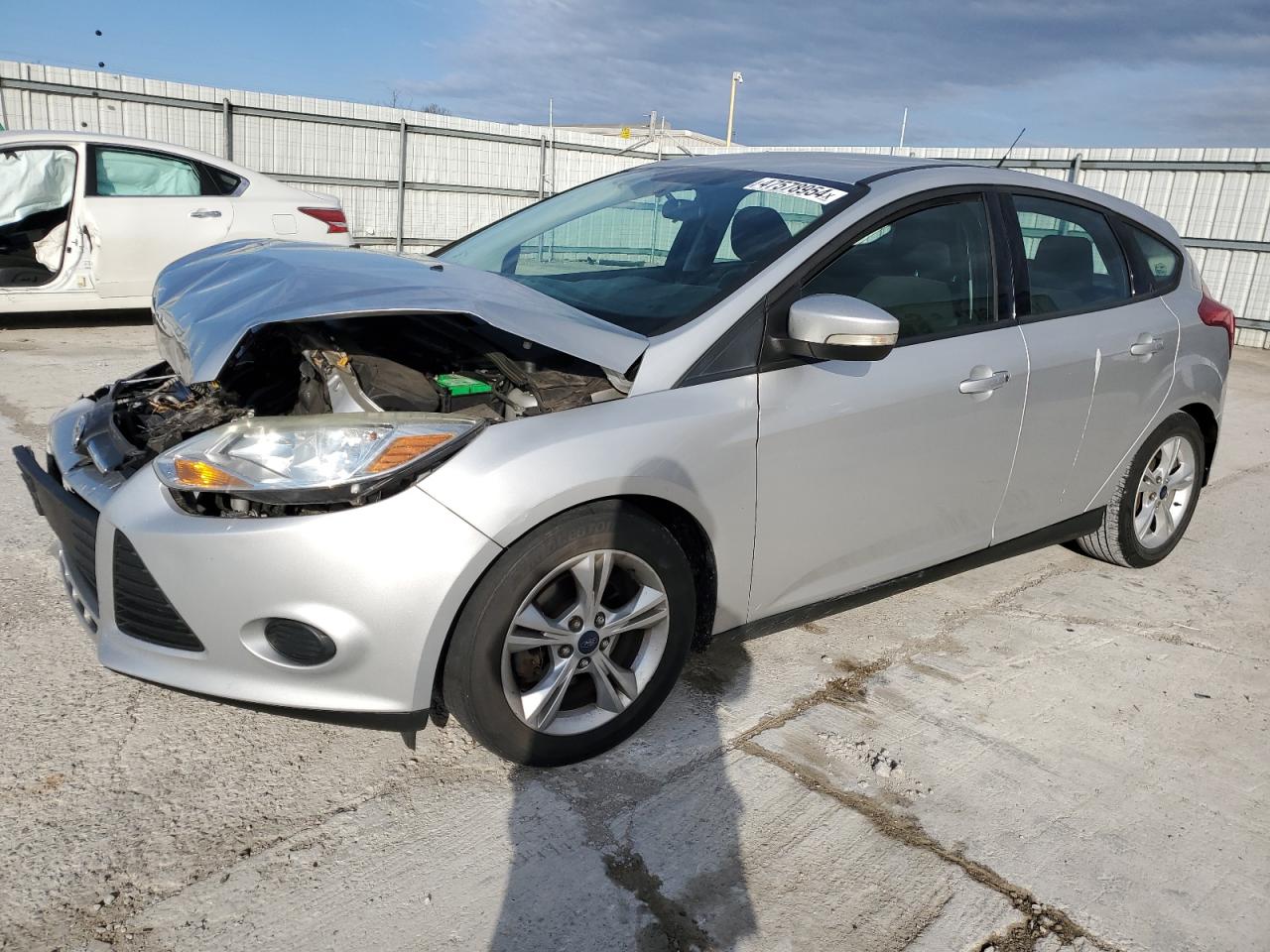 FORD FOCUS 2014 1fadp3k25el321900