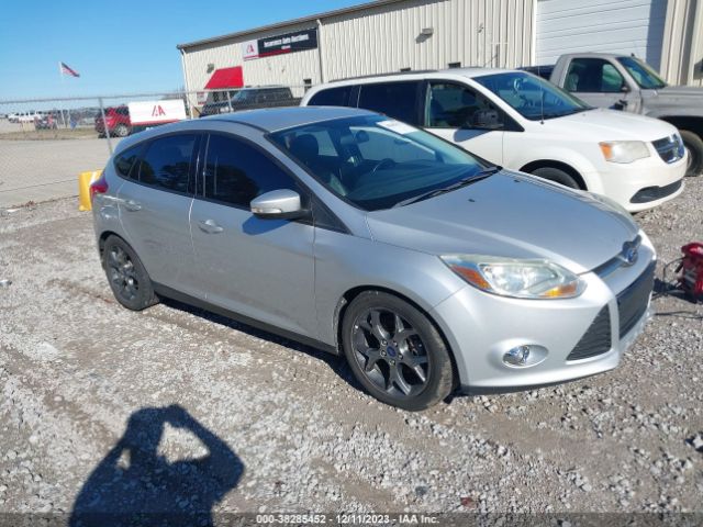 FORD FOCUS 2014 1fadp3k25el327082