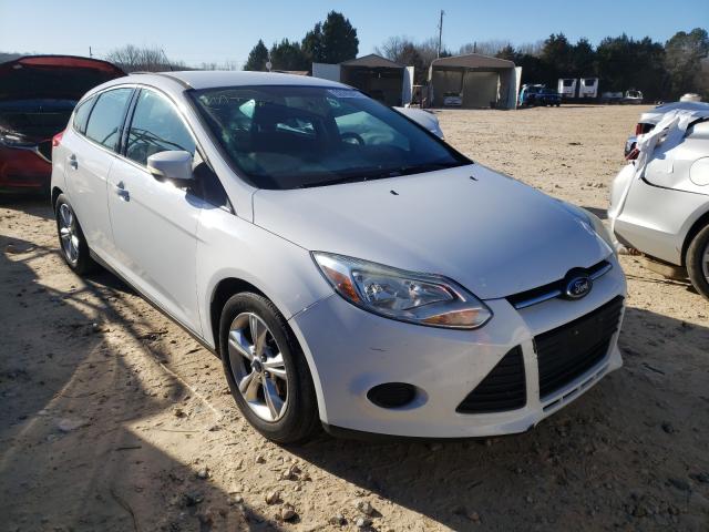 FORD FOCUS SE 2014 1fadp3k25el375939