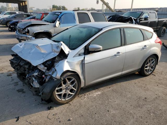 FORD FOCUS SE 2015 1fadp3k25fl364831