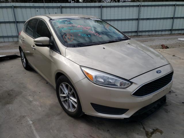 FORD FOCUS SE 2017 1fadp3k25hl313672