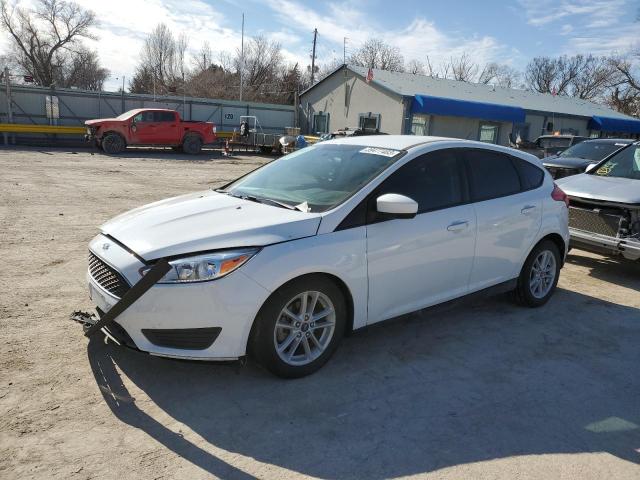 FORD FOCUS SE 2018 1fadp3k25jl260736