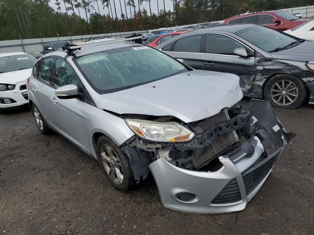 FORD FOCUS SE 2014 1fadp3k26el137355