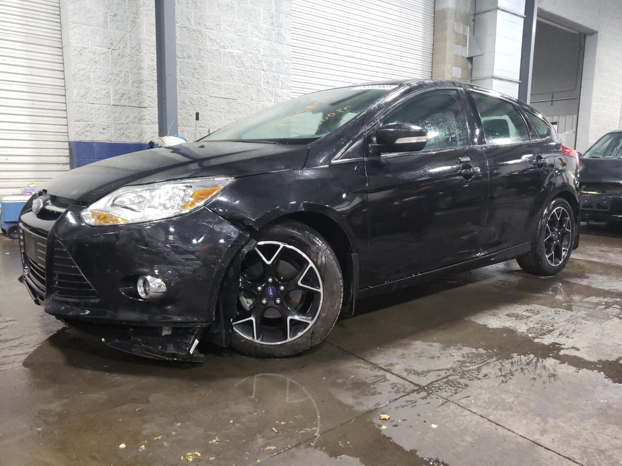 FORD FOCUS 2014 1fadp3k26el197975